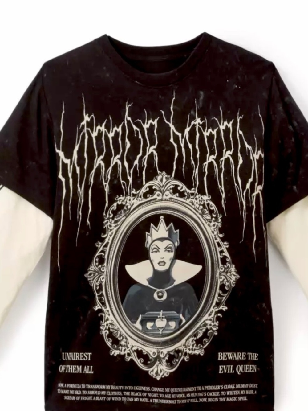 Disney Evil Queen Black/White Graphic Long Sleeve Layered Look T-Shirt L